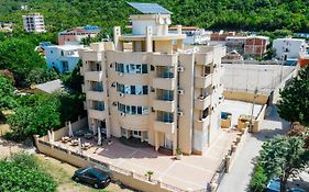 Hotel Dana